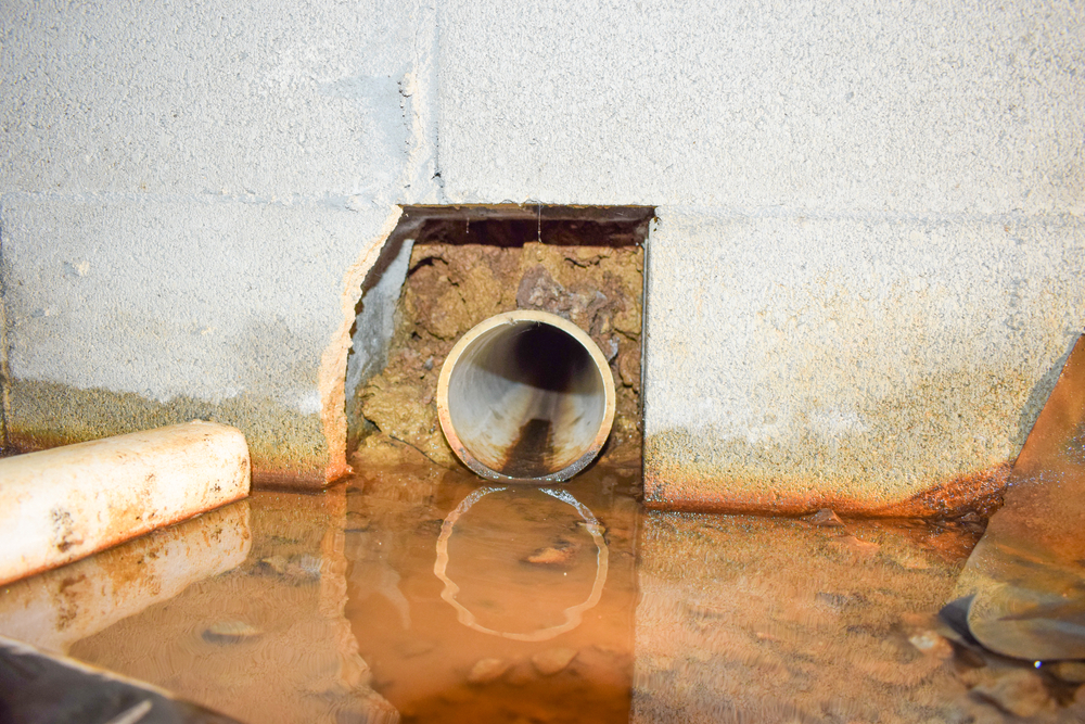 water leak in crawl space