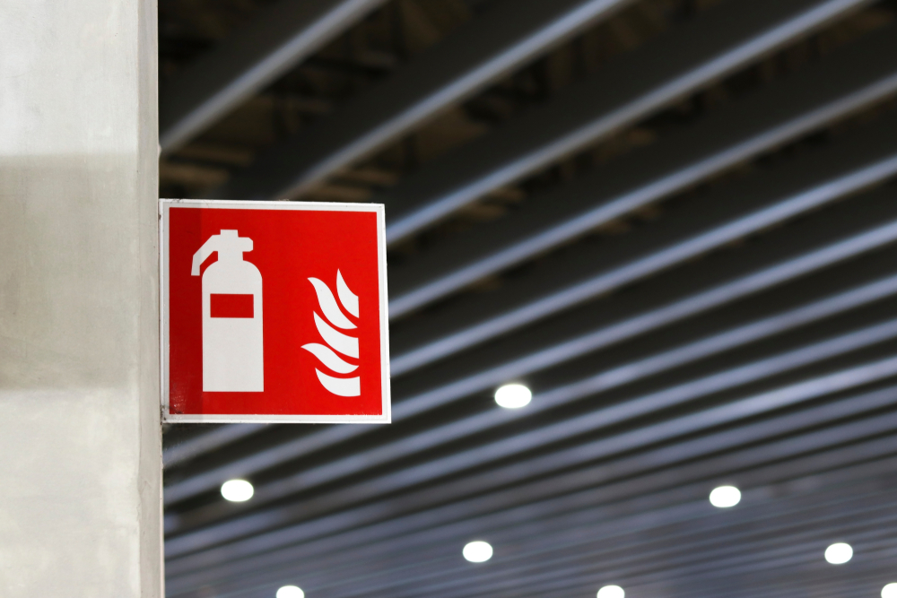 Workplace fire extinguisher sign