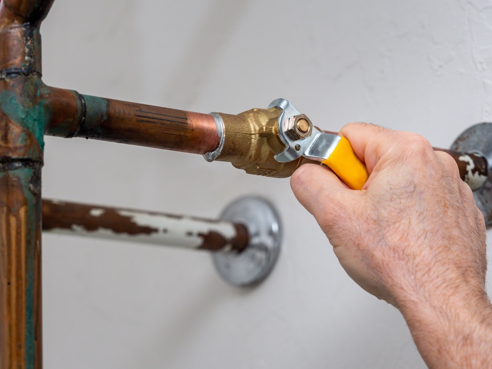 Shutting off water line